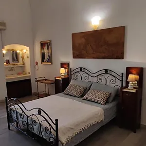Very Apartment, By Shops, Bars, Restaurants , Bari Włochy