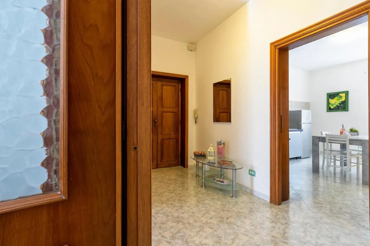 Appartement Il Nespolo , Vicino Alle Spiagge, Per Coppie E Famiglie Alghero